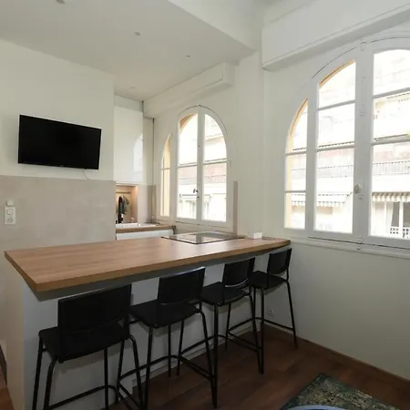 Apartment Trachel01